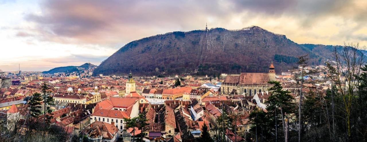 Mystic Dream House Brasov Apartamento Exterior foto
