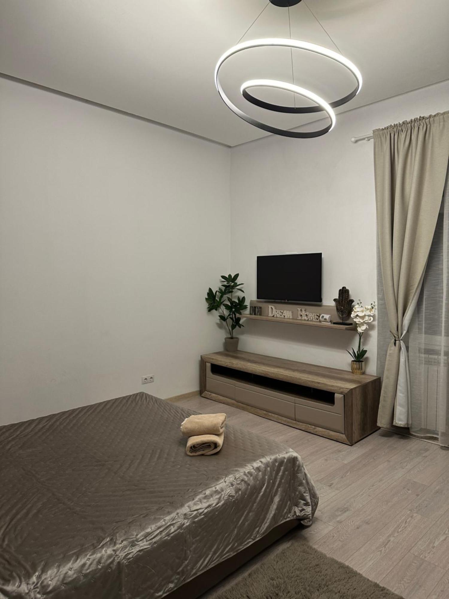 Mystic Dream House Brasov Apartamento Exterior foto